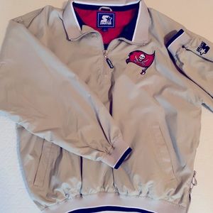 Tampa Bay Buccaneers pull over jacket Size LG